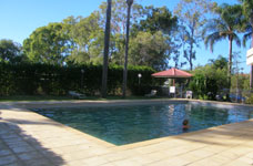 swimming pool at Edgewater Holiday Park